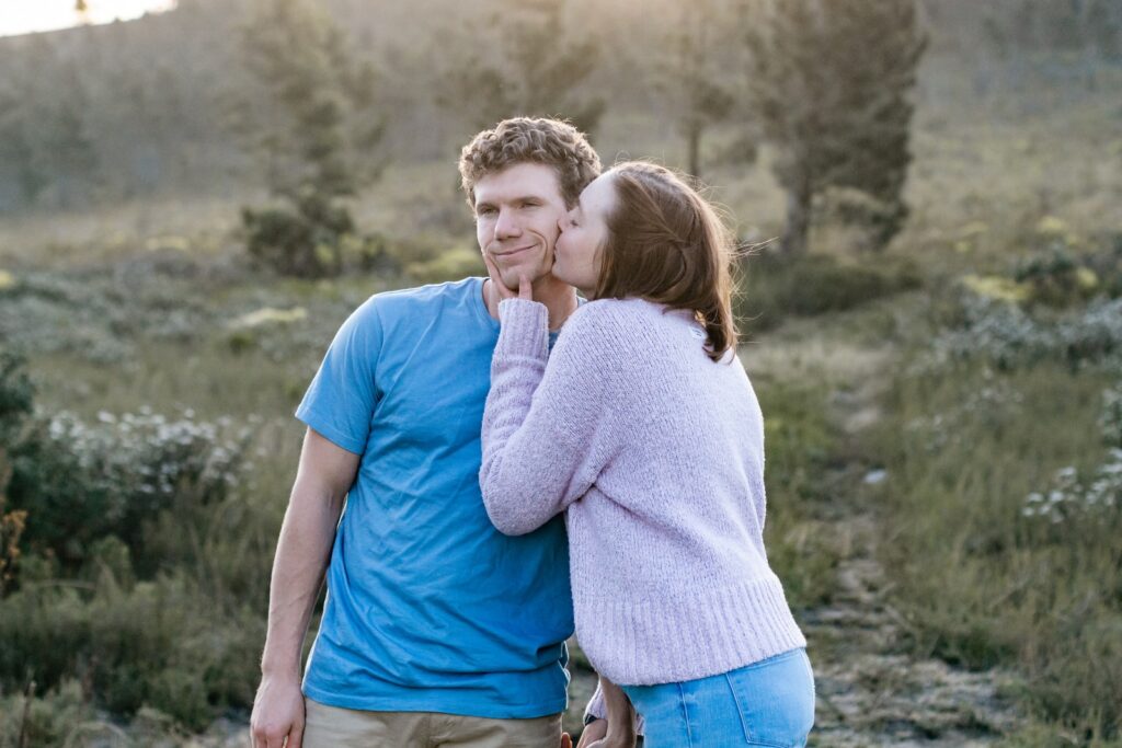 How To Avoid Online Dating Scams