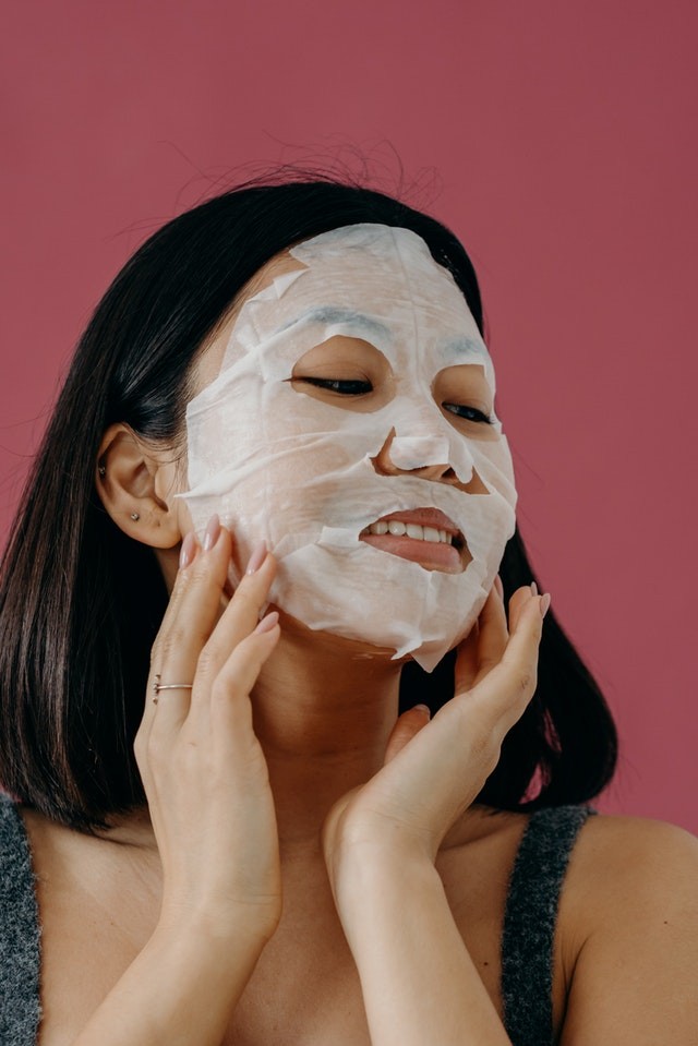 Top 5 Tips to lessen Premature Skin Aging